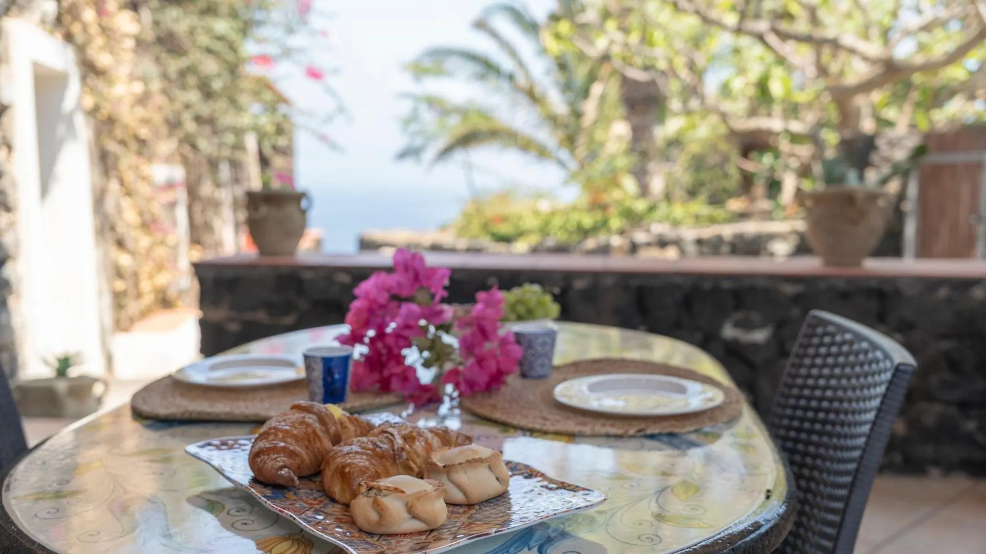 Holiday home Dammuso U Sarduni Villa Khamma Fuori