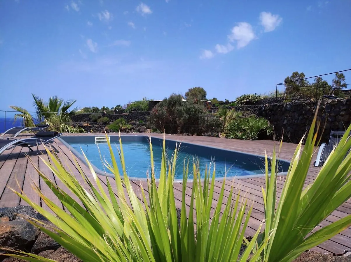 Holiday home Dammuso U Sarduni Villa Khamma Fuori